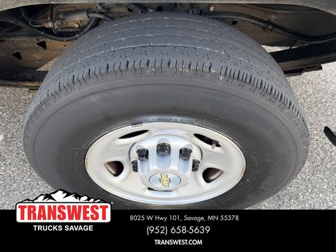 Used 2021 Chevrolet Express 2500 w/ Driver Convenience Package image 15