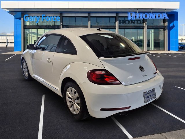 Used 2019 Volkswagen Beetle 2.0T S FWD image 3