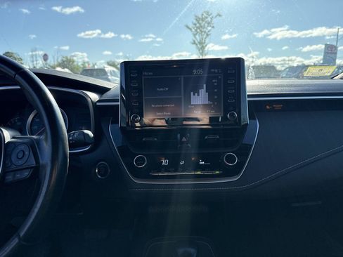 Used 2019 Toyota Corolla SE w/ Carpet Mat Package FWD image 12