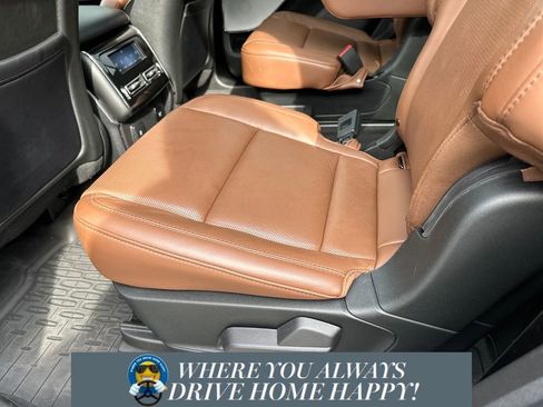 Certified 2023 Lincoln Aviator Reserve w/ Equipment Group 201A image 26