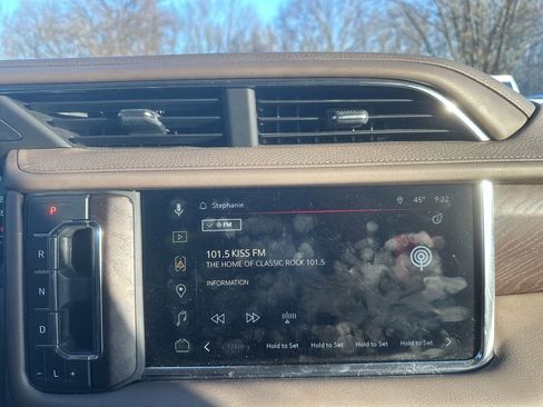 Certified 2023 GMC Yukon Denali image 21