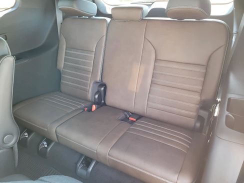 New 2026 GMC Acadia Denali Ultimate image 14