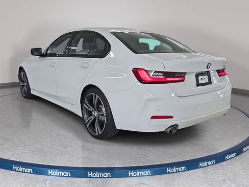 Used 2023 BMW 330i Sedan w/ Driving Assistance Package image 9