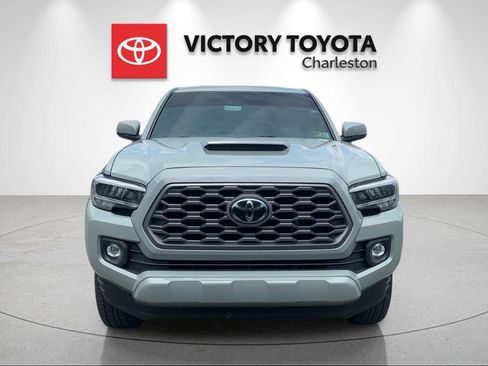 Used 2023 Toyota Tacoma TRD Sport AWD/4WD image 8