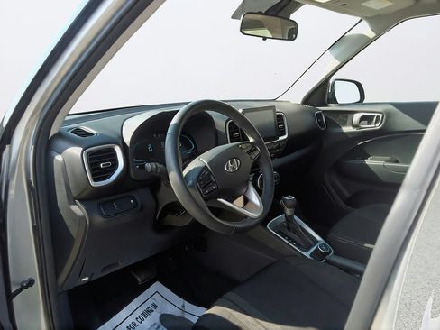Used 2023 Hyundai Venue SEL w/ Cargo Package FWD image 20
