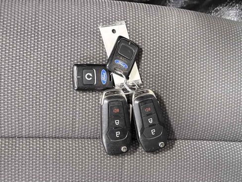 Used 2021 Ford F350 XL w/ Power Equipment Group image 27