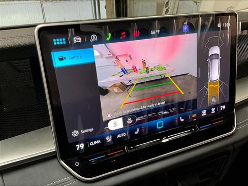 New 2026 Volkswagen Tiguan SE image 20