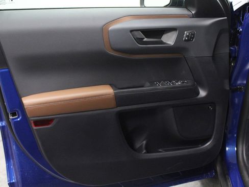 Used 2024 Ford Bronco Sport Outer Banks w/ Tech Package image 11