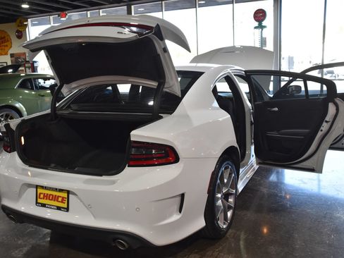 Used 2022 Dodge Charger GT RWD image 13