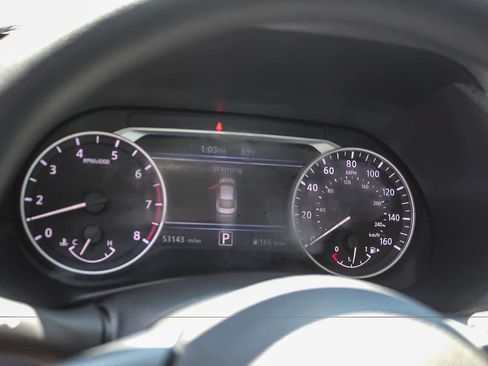 Used 2024 Nissan Sentra SV FWD image 28