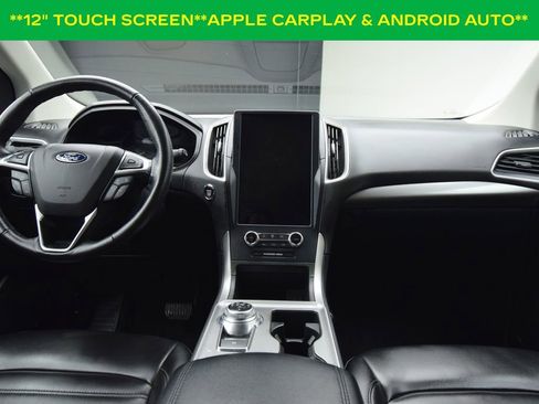 Used 2023 Ford Edge SEL image 4