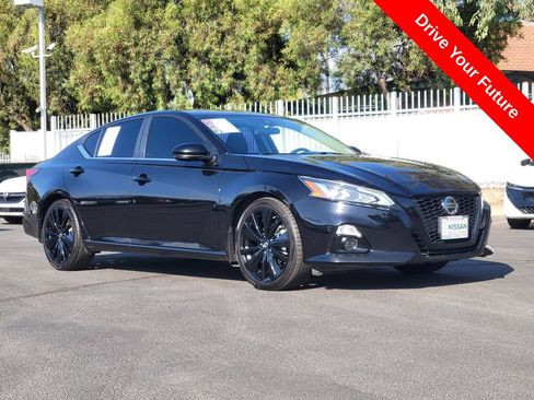 Used 2022 Nissan Altima 2.5 SR w/ Midnight Edition Package FWD image 37