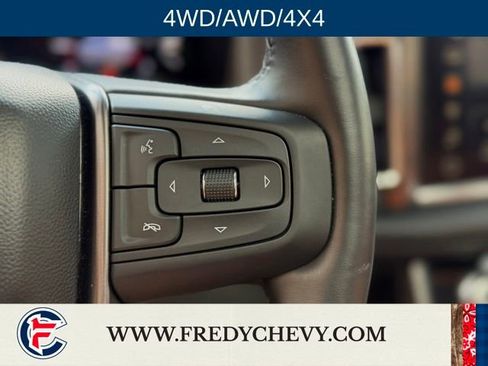 Used 2024 GMC Yukon Denali Ultimate AWD/4WD image 13