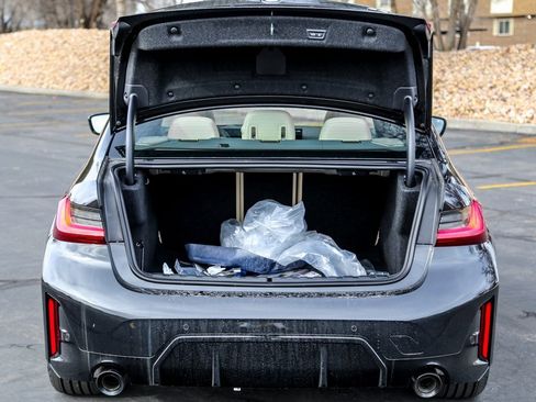 New 2026 BMW 330i xDrive Sedan w/ M Sport Package image 27