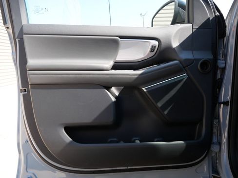 New 2026 Ford Expedition Active AWD/4WD image 15