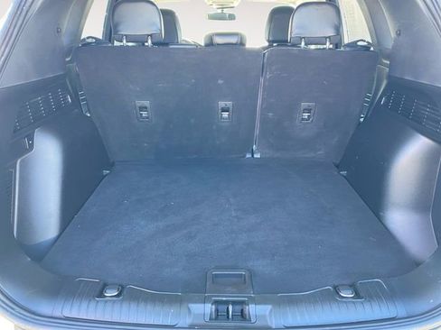 Used 2021 Ford Escape SEL w/ Technology Package FWD image 31