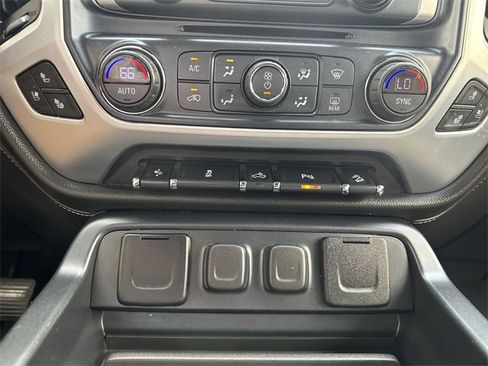 Certified 2017 GMC Sierra 1500 SLT w/ SLT Premium Package image 17