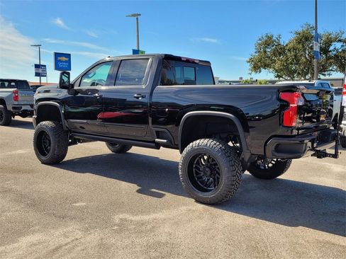 New 2025 Chevrolet Silverado 2500 High Country w/ Midnight Edition image 6