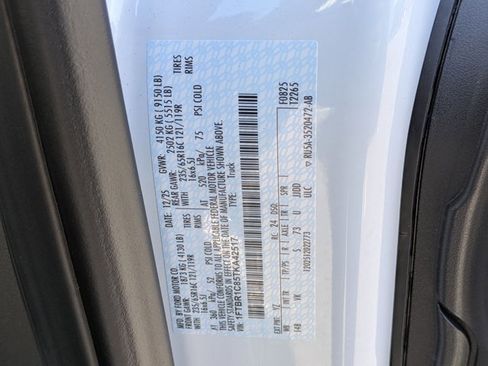 New 2026 Ford Transit 250 148 Medium Roof RWD image 17