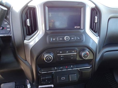 Used 2020 Chevrolet Silverado 3500 W/T w/ WT Convenience Package image 18