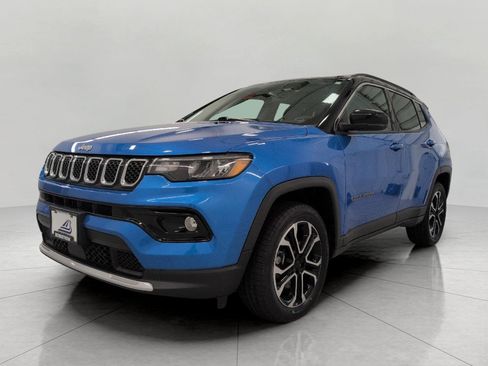 Used 2023 Jeep Compass Limited AWD/4WD image 13