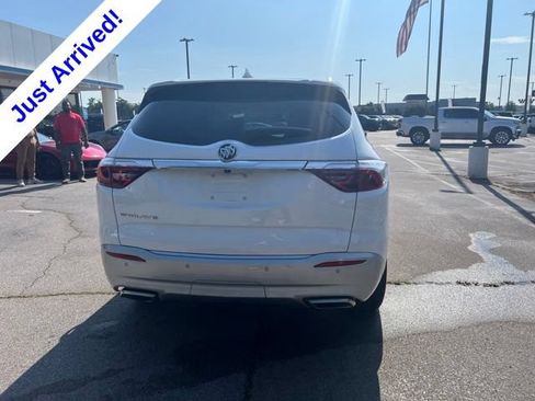 Used 2023 Buick Enclave Essence w/ Trailering Package, 5000 lbs. FWD image 5