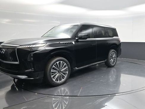 New 2026 INFINITI QX80 Luxe RWD image 7