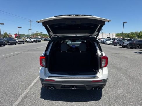 Used 2020 Ford Explorer ST w/ ST Street Pack AWD/4WD image 7