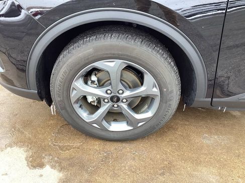 Used 2025 Ford Escape ST-Line image 30