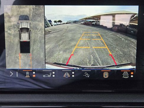 Certified 2026 GMC Sierra 2500 AT4 w/ AT4 Premium Plus Package AWD/4WD image 19
