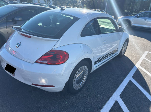 Used 2016 Volkswagen Beetle 1.8T SE FWD image 7
