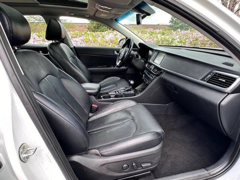 Used 2016 Kia Optima EX w/ Option Group 040 FWD image 10