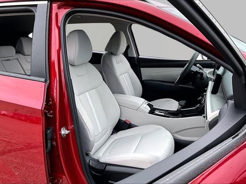Used 2025 Hyundai Tucson SEL FWD image 7