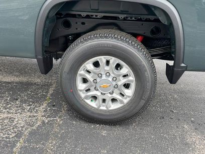 New 2025 Chevrolet Silverado 2500 LT