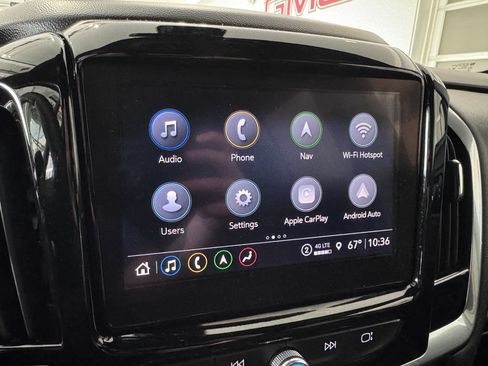 Used 2023 Chevrolet Traverse RS AWD/4WD image 19