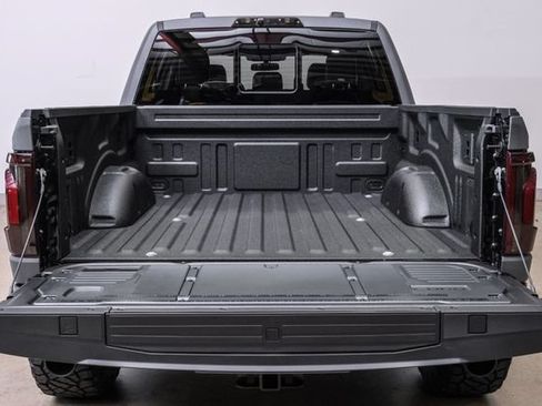 Used 2026 Ford F150 Raptor AWD/4WD image 36