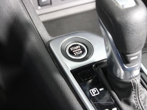Used 2024 Nissan Sentra SV FWD image 11