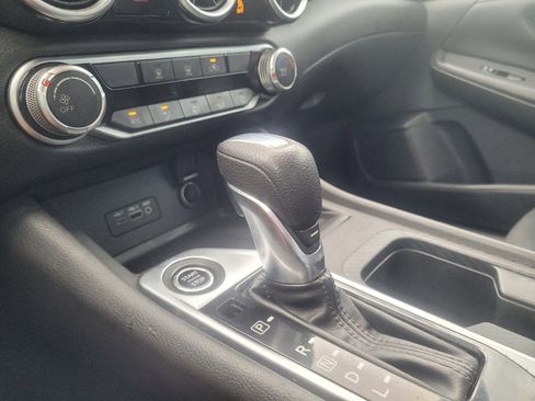 Used 2022 Nissan Sentra SV FWD image 26
