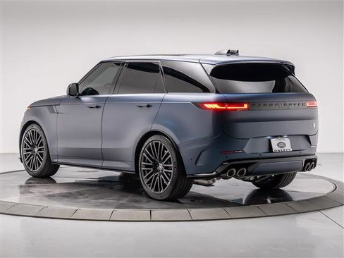 Used 2025 Land Rover Range Rover Sport SV Edition Two image 3