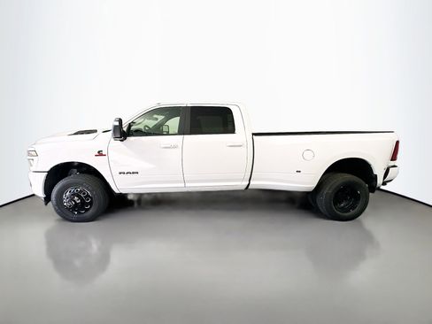 New 2026 RAM 3500 Laramie w/ Night Edition AWD/4WD image 4