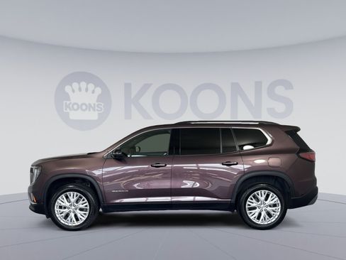 Used 2024 GMC Acadia Elevation FWD image 2