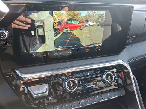 New 2026 GMC Sierra 3500 Denali w/ Denali Reserve Package image 14