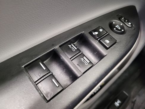 Used 2017 Honda Accord EX-L image 27