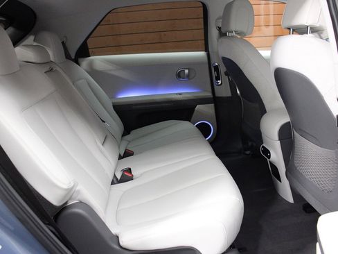 Used 2023 Hyundai Ioniq 5 SEL image 11