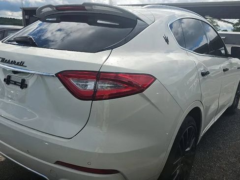 Used 2017 Maserati Levante w/ Sport Package AWD/4WD image 3