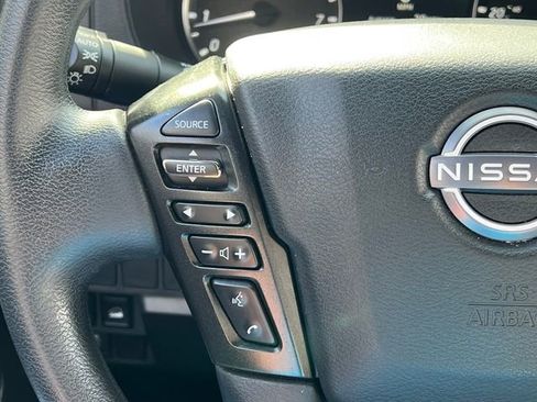 Certified 2023 Nissan Frontier SV w/ Midnight Edition Package image 13