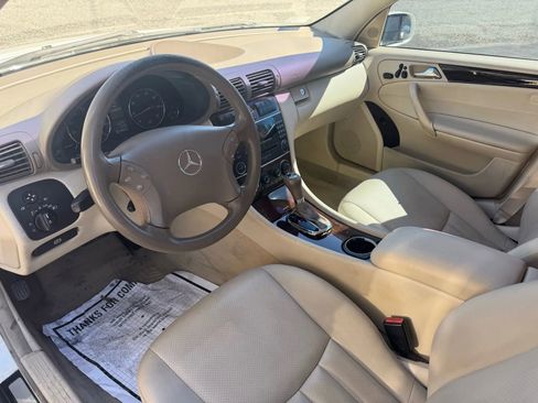 Used 2007 Mercedes-Benz C 280 Sedan image 9