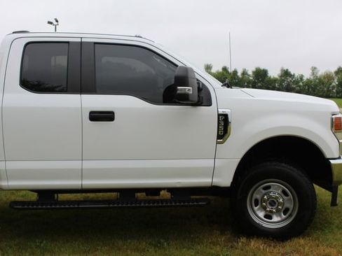 Used 2020 Ford F350 XL w/ Power Equipment Group image 11
