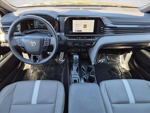 Certified 2025 Toyota Camry SE w/ Convenience Package FWD image 17