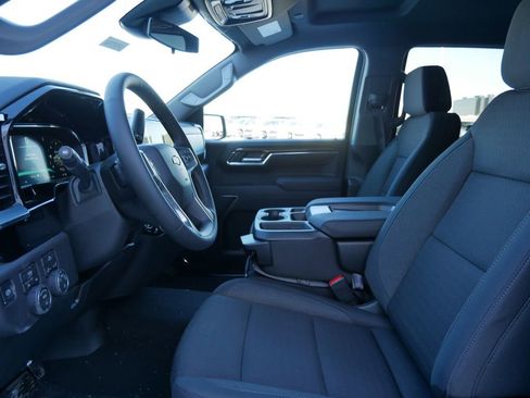 New 2026 Chevrolet Silverado 1500 LT AWD/4WD image 15